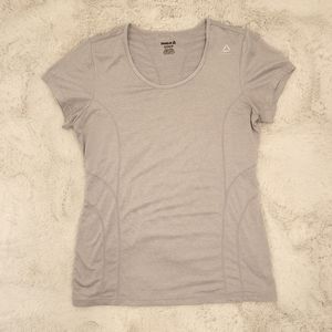 Reebok short sleeve t-shirt, size S